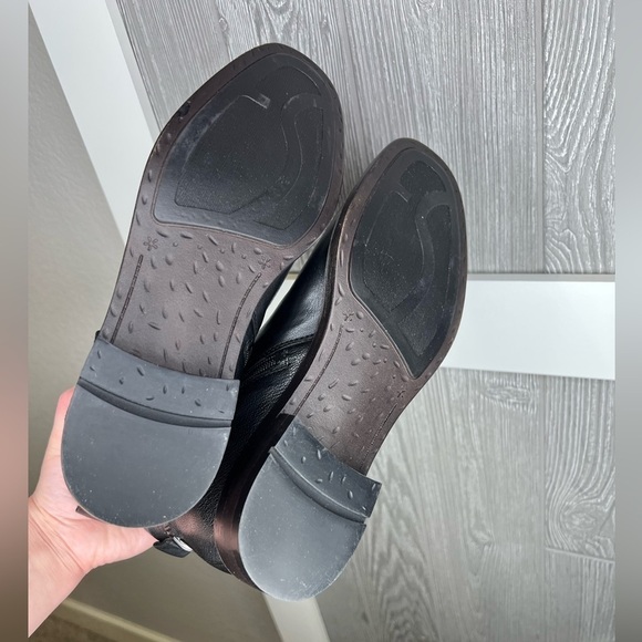 S46. NWT Franco Marcus Bootie Black Leather 8.5w Wide - Picture 7 of 8